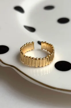 Cristina Oria Joyas Co|Joyas Co^Anillo Dorado Ajustable Con Diseño Irregular