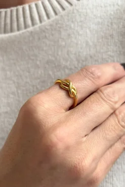 Cristina Oria Joyas Co|Joyas Co^Anillo Dorado Ajustable Con Diseño Infinito