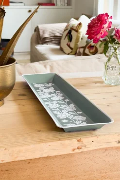 Cristina Oria Bandejas^Bandeja Alargada Verde Con Flores Blancas Pintadas A Mano