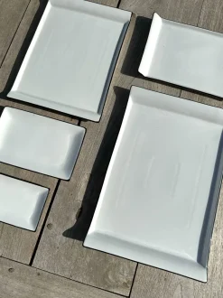 Cristina Oria Bandejas^Bandeja Con Asas Grande De Porcelana Blanca Con Filo Negro