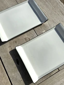 Cristina Oria Bandejas^Bandeja Con Asas Mediana De Porcelana Blanca Con Filo Negro