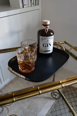 Cristina Oria Bandejas^Bandeja Negra Rectangular De Aluminio Con Asas De Ratán