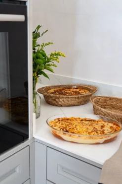 Cristina Oria Bandejas^Bandeja Ovalada De Ratán Con Pírex Grande