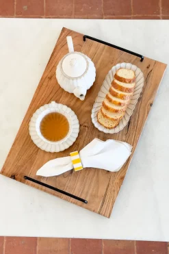 Cristina Oria Bandejas^Bandeja Rectangular De Madera Con Asas Negras