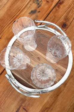 Cristina Oria Bandejas^Bandeja Redonda De Madera Con Asas Plateadas Cuernos Ciervo