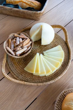 Cristina Oria Bandejas^Bandeja Redonda De Ratán Y Cristal Con Asas