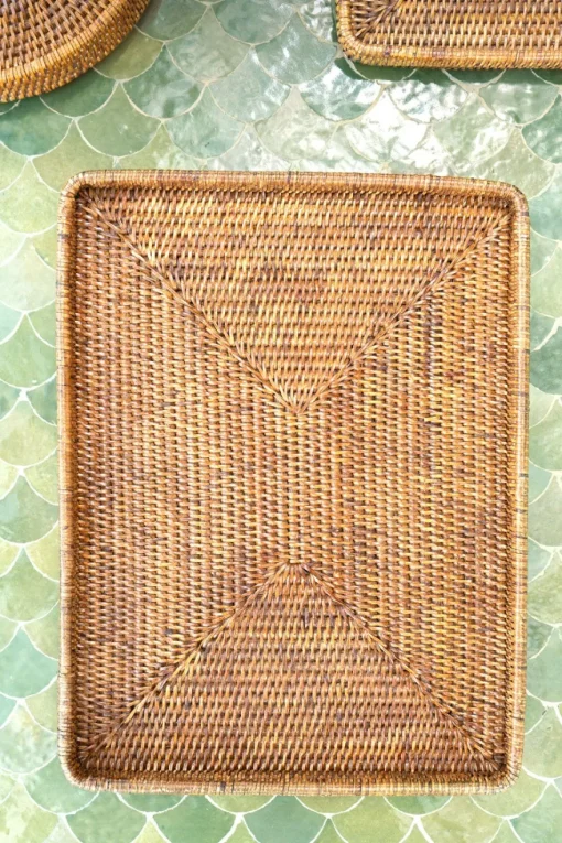 Cristina Oria Bandejas^Bandejas Rectangulares Con Bordes Redondeados De Ratán