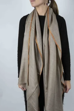 Cristina Oria Bufandas Y Pashminas^Bufanda De Cashmere Tostada Con Bordado Naranja