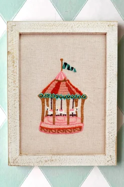 Cristina Oria Cajas Y Bolsas Gourmet|Cajas Y Bolsas Gourmet^Caja Recién Mamá Especial Foie & Cuadros Bordados