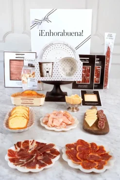 Cristina Oria Cajas Y Bolsas Gourmet|Cajas Y Bolsas Gourmet^Caja Recién Mamá Ibéricos & Vajilla Infantil Co