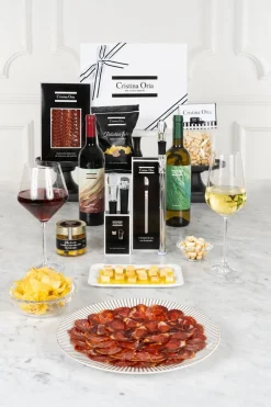 Cristina Oria Cajas Y Bolsas Gourmet|Cajas Y Bolsas Gourmet^Caja Sumiller & Aperitivo