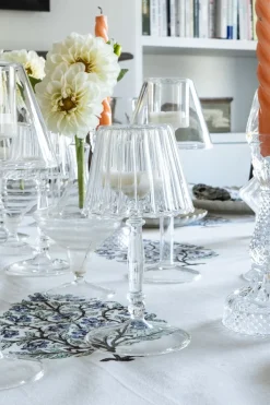 Cristina Oria Candelabros Y Portavelas^Candelabro De Cristal Con Diseño De Lámpara Ondulada Transparente