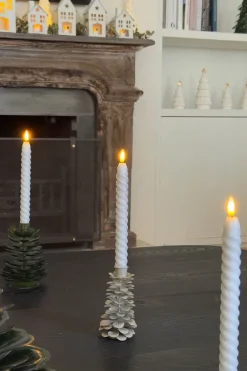 Cristina Oria Candelabros Y Portavelas^Candelabro De Hierro Con Diseño De Árbol Blanco Y Dorado Alto