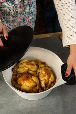 Cristina Oria Sartenes, Ollas Y Cacerolas^Cocotte Blanca Con Tapa Negra Grande