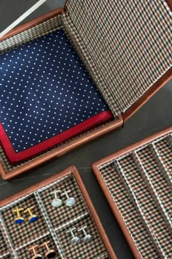 Cristina Oria Joyeros, Carteras Y Fundas^Cofre Con Tres Compartimentos Efecto Piel Y Diseño Pata De Gallo