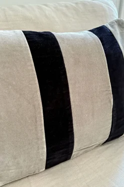 Cristina Oria Cojines^Cojín Negro Y Gris De Terciopelo Rectangular