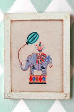 Cristina Oria Cuadros|Minichef^Cuadro Infantil Elefanta Malabarista