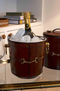 Cristina Oria Cubiteras Y Champaneras^Cubitera De Cuero Con Detalle De Hierro De Caballo