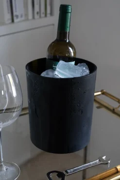 Cristina Oria Cubiteras Y Champaneras^Cubitera Negra Con Tapa Mediana