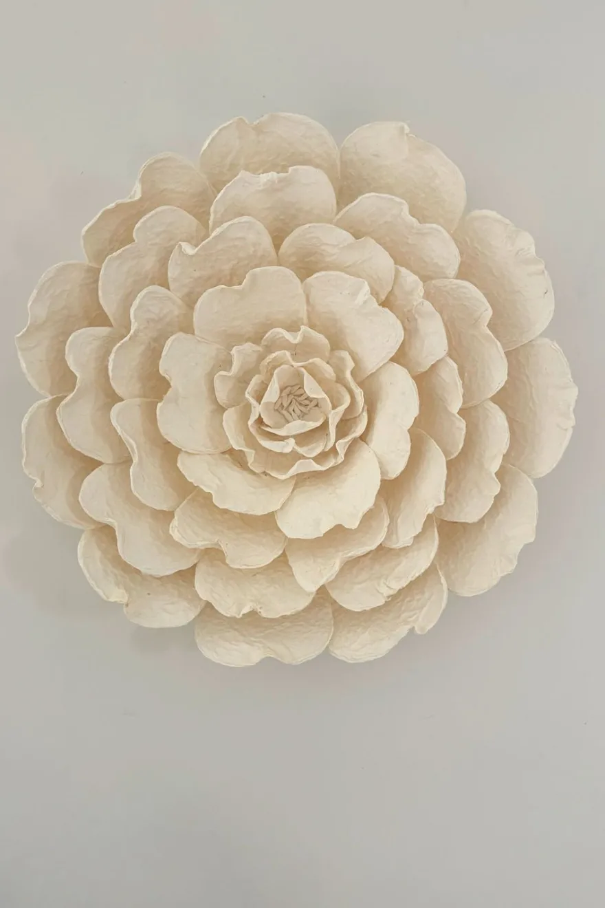 Cristina Oria Cuadros|Piezas Decorativas^Flor Decorativa De Papel Maché