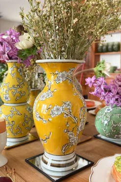 Cristina Oria Jarrones, Floreros Y Maceteros^Florero De Porcelana Amarillo Diseño Kiku