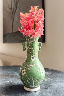 Cristina Oria Jarrones, Floreros Y Maceteros^Florero De Porcelana Verde Diseño Tsubaki