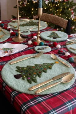 Cristina Oria Manteles Individuales^Individual De Fieltro Verde Con Diseño De Árbol De Navidad
