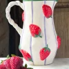 Cristina Oria Jarras Y Botellas^Jarra Blanca Diseño Fresas