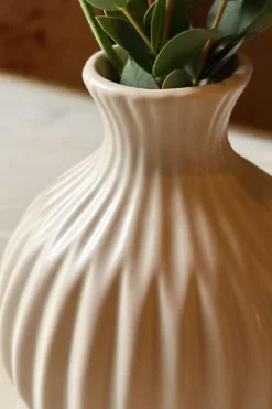 Cristina Oria Jarrones, Floreros Y Maceteros^Jarrón De Porcelana Beige