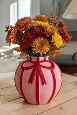 Cristina Oria Jarrones, Floreros Y Maceteros^Jarrón De Porcelana Rosa Con Lazo Rojo