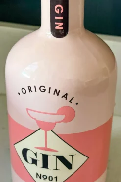 Cristina Oria Jarrones, Floreros Y Maceteros^Jarrón Diseño Botella De Ginebra