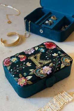 Cristina Oria Joyeros, Carteras Y Fundas^Joyeros De Terciopelo Con Iniciales Y Flores Bordadas