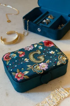 Cristina Oria Joyeros, Carteras Y Fundas^Joyeros De Terciopelo Con Iniciales Y Flores Bordadas