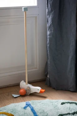 Cristina Oria Minichef^Juguete De Empuje De Madera Con Diseño De Ganso