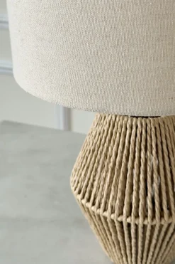 Cristina Oria Lámparas^Lámpara De Mesa De Cuerdas De Papel Trenzado Con Pantalla De Lino