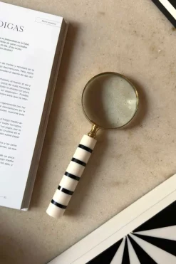 Cristina Oria Piezas Decorativas^Lupa Con Mango Blanco Y Rayas Negras