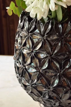 Cristina Oria Jarrones, Floreros Y Maceteros^Macetero De Cerámica Marrón Con Diseño De Flores En Relieve