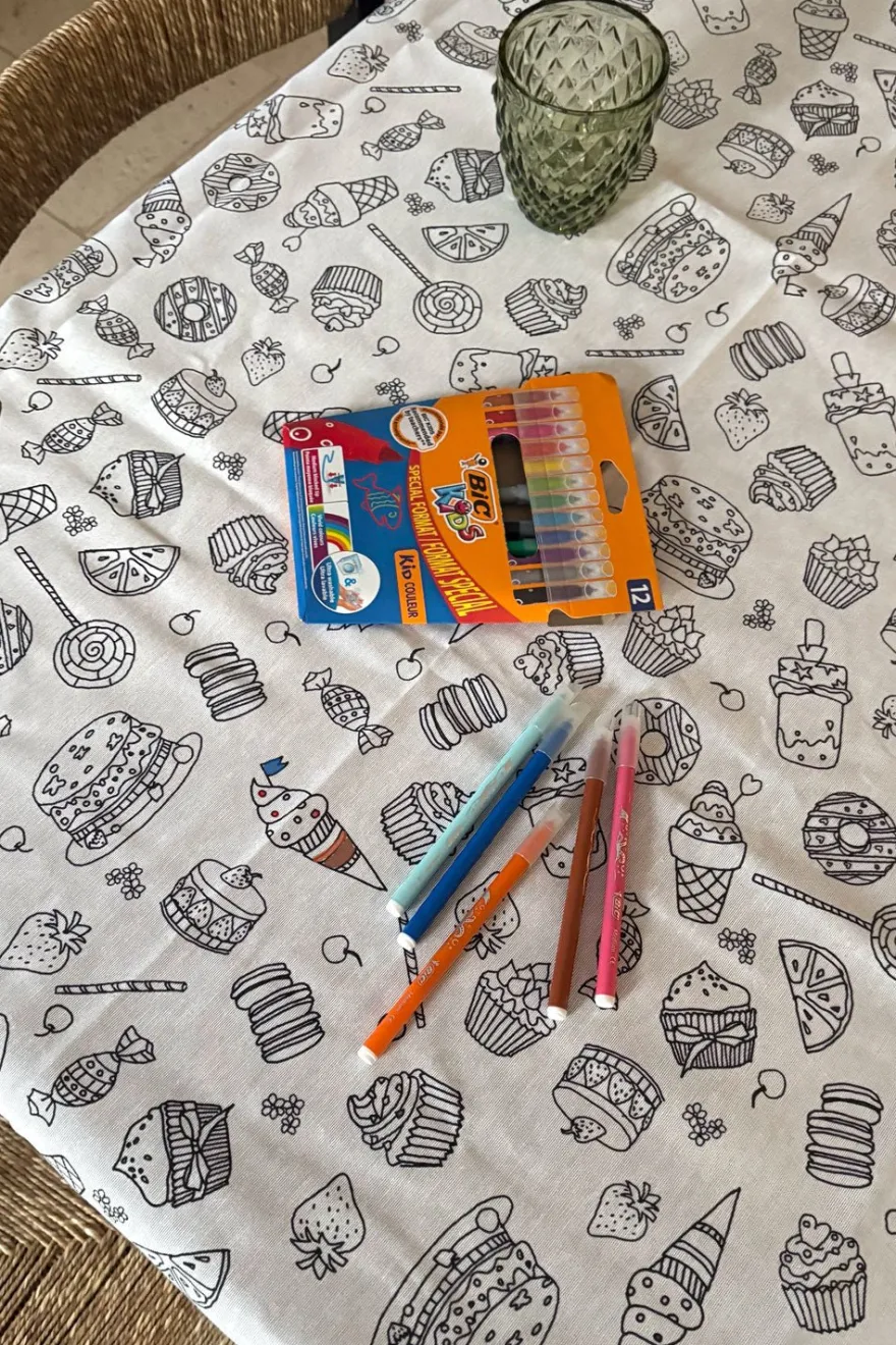 Cristina Oria Manteles|Minichef^Manteles Coloreables Infantiles Con Motivos De Repostería Y Dulces