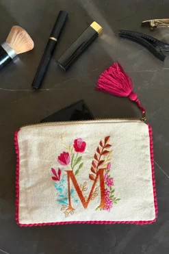 Cristina Oria Joyeros, Carteras Y Fundas|Bolsos, Bolsas Y Neceseres^Neceser Con Inicial M Y Flores Bordadas