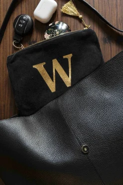 Cristina Oria Joyeros, Carteras Y Fundas|Bolsos, Bolsas Y Neceseres^Neceseres De Terciopelo Negro Con Iniciales Doradas