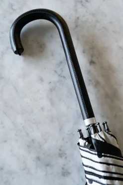 Cristina Oria Paraguas^Paraguas Con Diseño De Puntos Blancos Y Negros