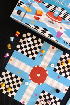 Cristina Oria Juegos De Mesa^Parchís Con Diseño De Comida Rápida