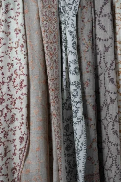 Cristina Oria Bufandas Y Pashminas^Pashmina Entera Bordada A Mano