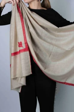 Cristina Oria Bufandas Y Pashminas^Pashmina Lisa Con Bordado