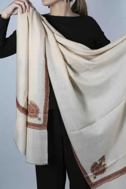 Cristina Oria Bufandas Y Pashminas^Pashmina Lisa Con Bordado