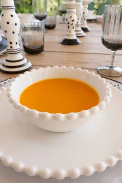 Cristina Oria Platos Y Bajoplatos^Plato Hondo De Porcelana Diseño Bolitas