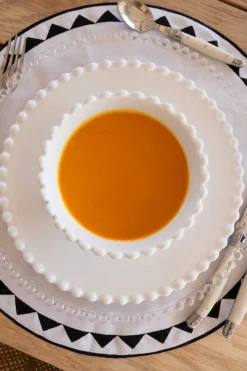 Cristina Oria Platos Y Bajoplatos^Plato Hondo De Porcelana Diseño Bolitas