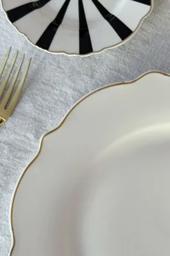 Cristina Oria Platos Y Bajoplatos^Plato Llano Blanco Con Filo Dorado