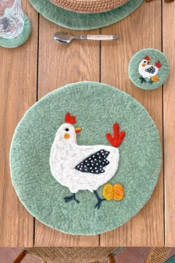 Cristina Oria Posavasos Y Servilleteros^Posavasos De Fieltro Verde Con Diseño De Gallina