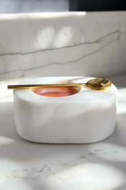 Cristina Oria Accesorios De Mesa^Recipiente De Mármol Blanco Con Cuchara Dorada